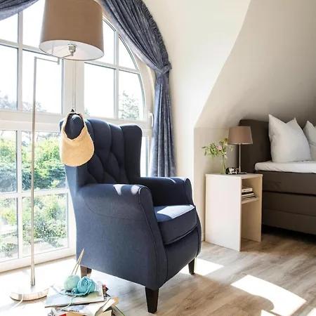 Hébergement de vacances Luxushaus Boddenkueste Mit Sauna *